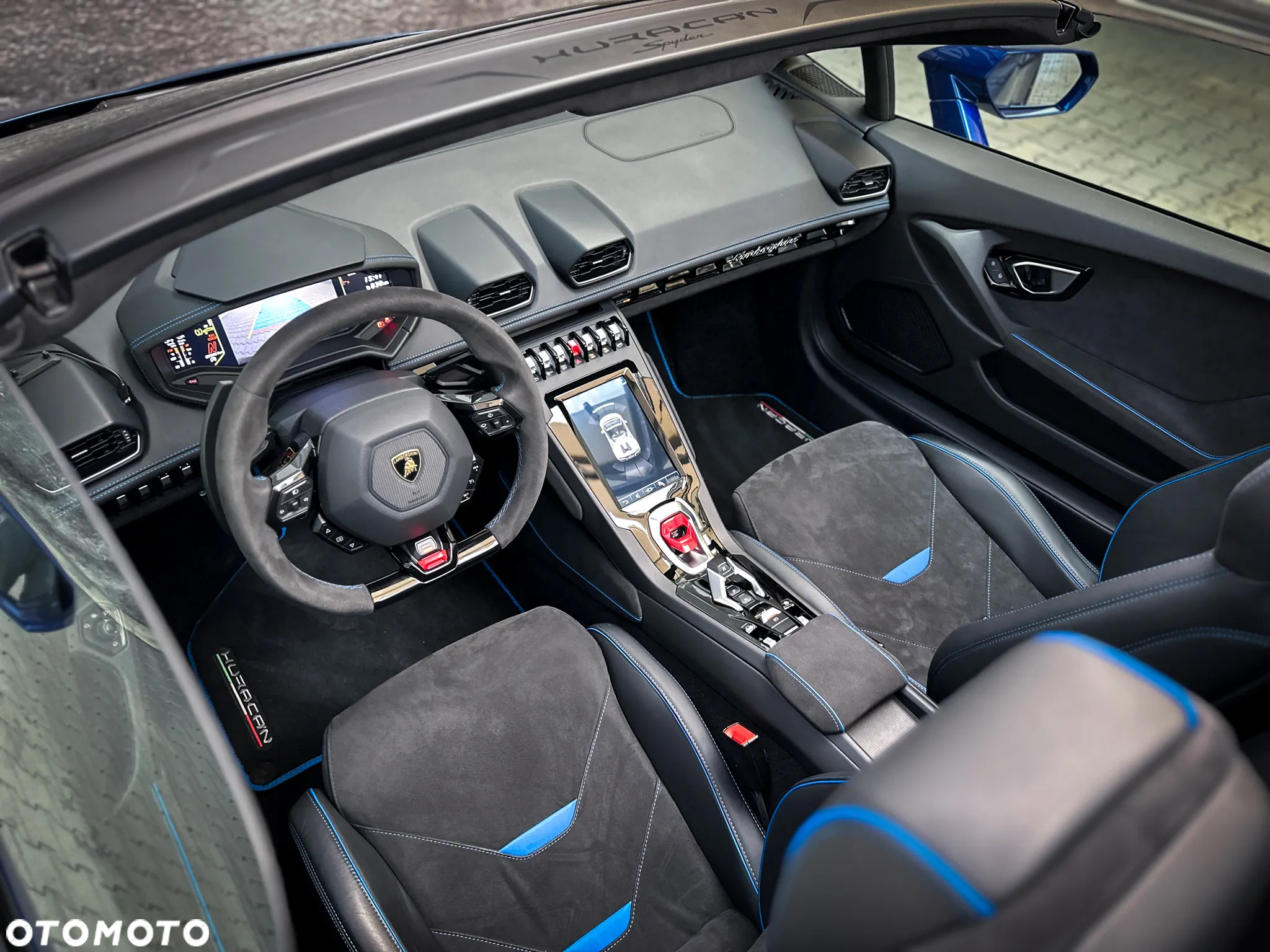 Lamborghini Huracan EVO Spyder - 13