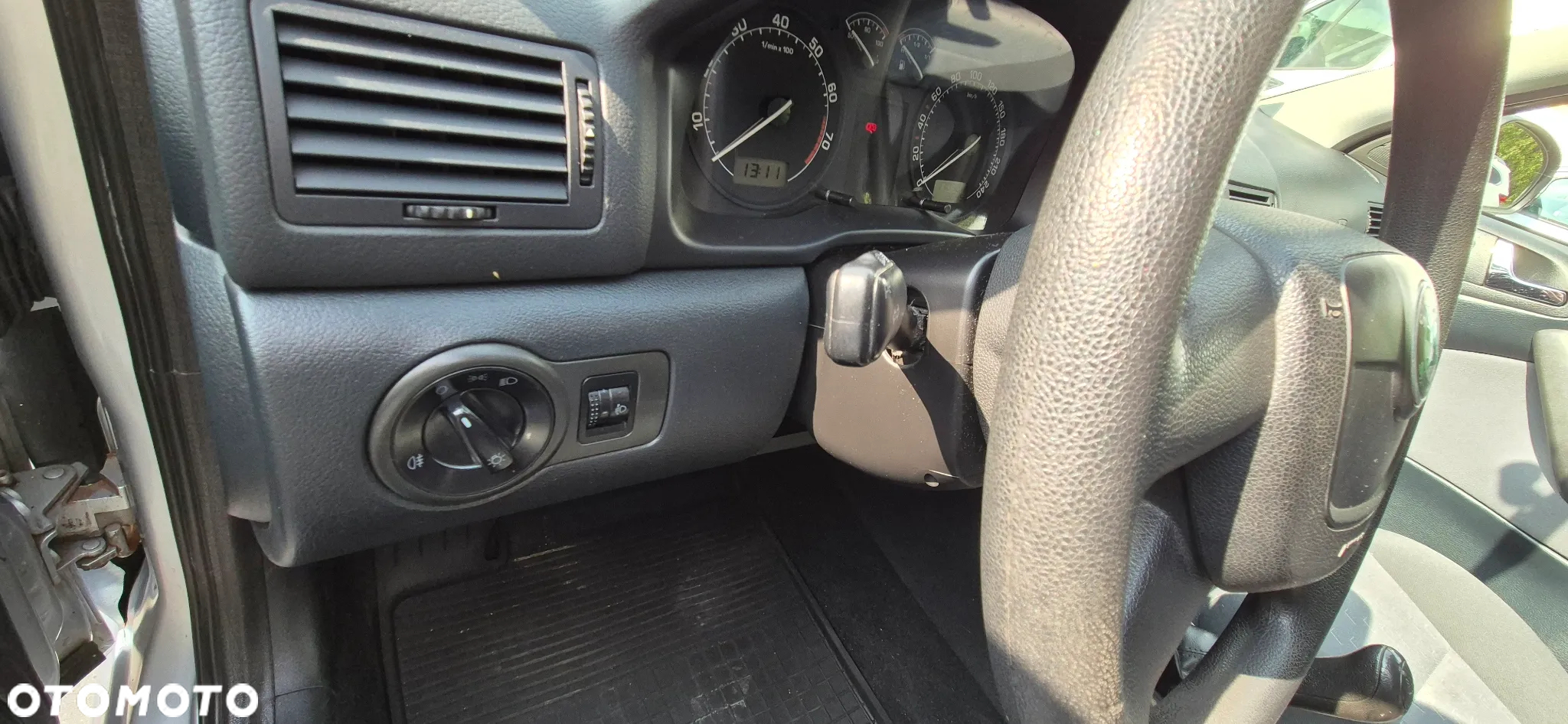 Skoda Octavia 1.6 Classic - 40