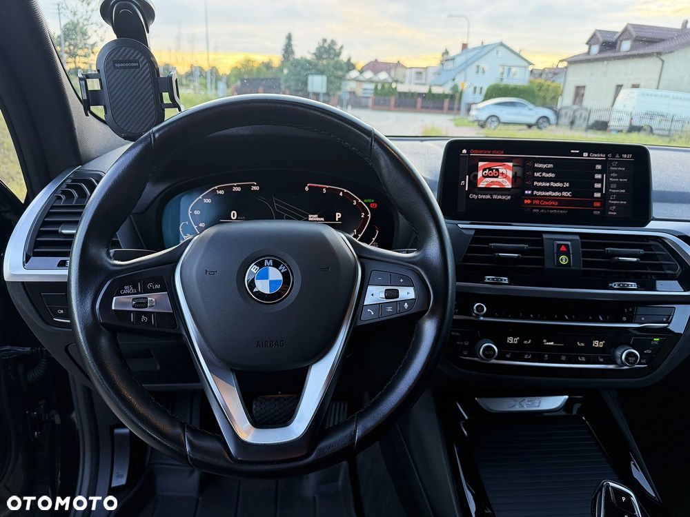 BMW X3 sDrive18d MHEV xLine sport - 16