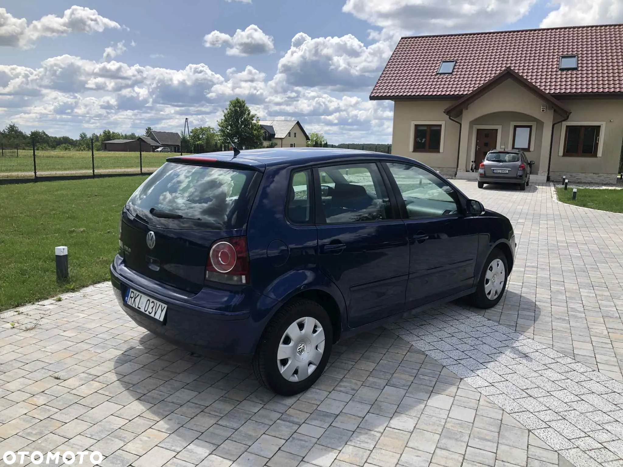 Volkswagen Polo - 4