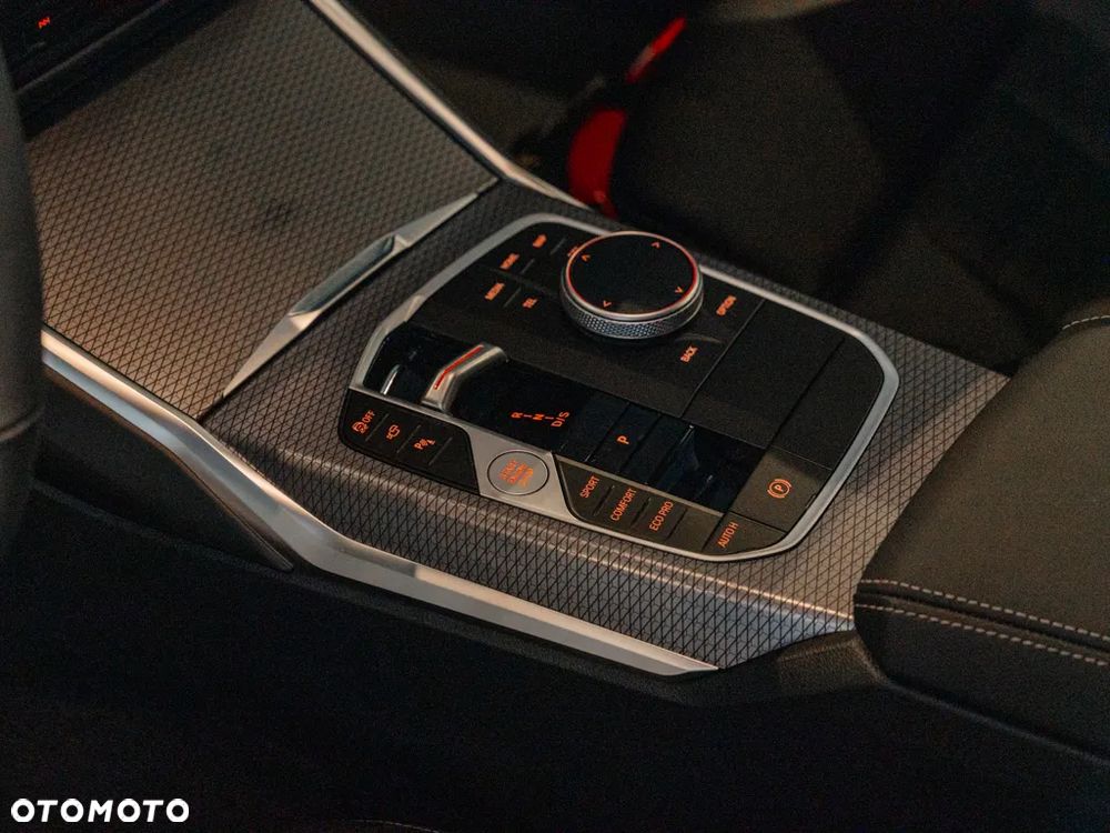 BMW Seria 3 M340d xDrive - 11