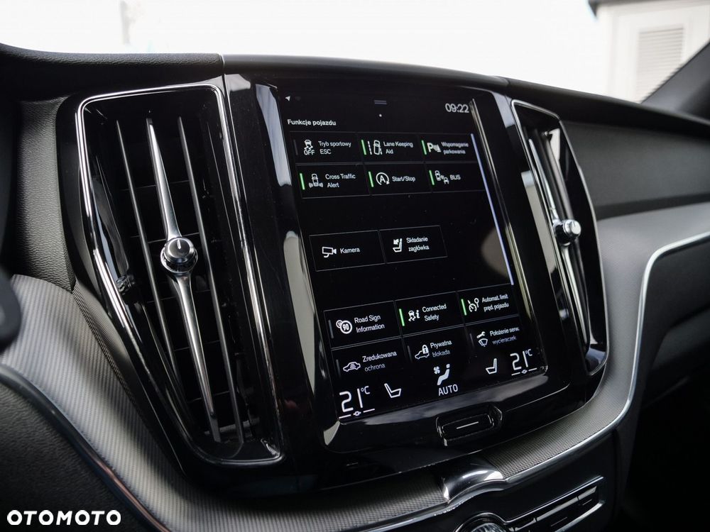 Volvo XC 60 - 21
