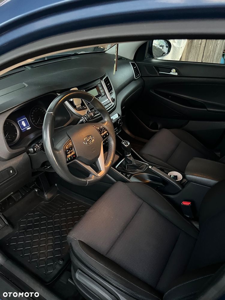 Hyundai Tucson 1.6 GDI BlueDrive Classic 2WD - 11