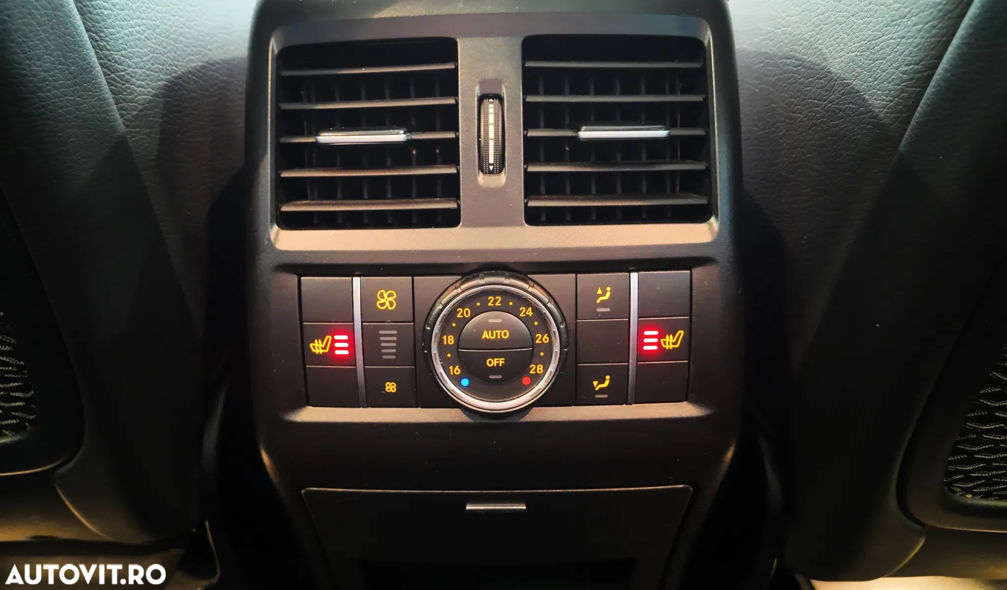 Mercedes-Benz GLE 350 d 4Matic 9G-TRONIC - 34