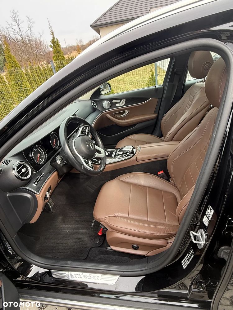 Mercedes-Benz Klasa E 400 d 4Matic All-Terrain 9G-TRONIC Exclusive - 6