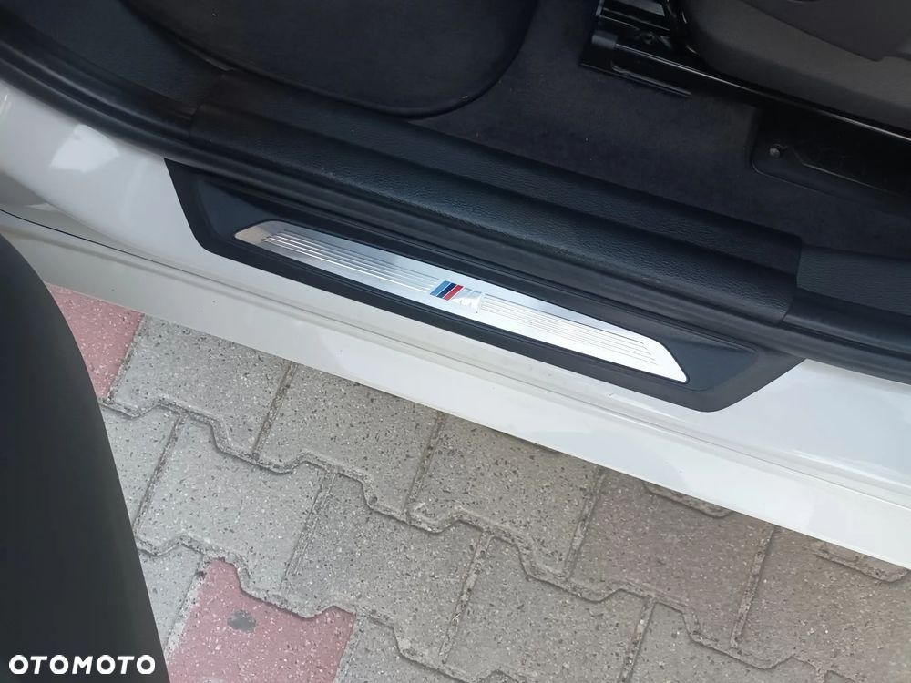 BMW X1 sDrive20d M Sport - 28
