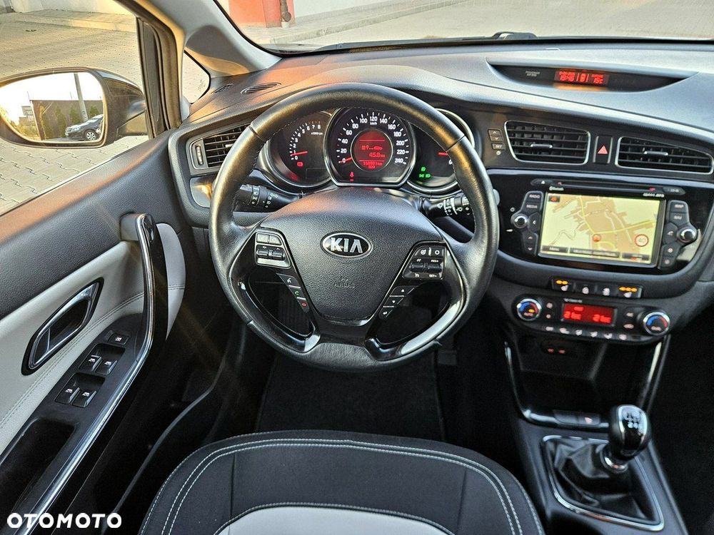 Kia Ceed 1.4 Business Line - 27