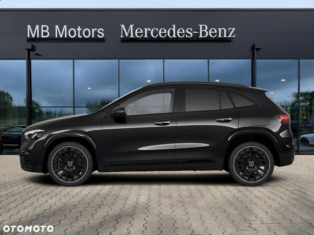 Mercedes-Benz GLA - 3