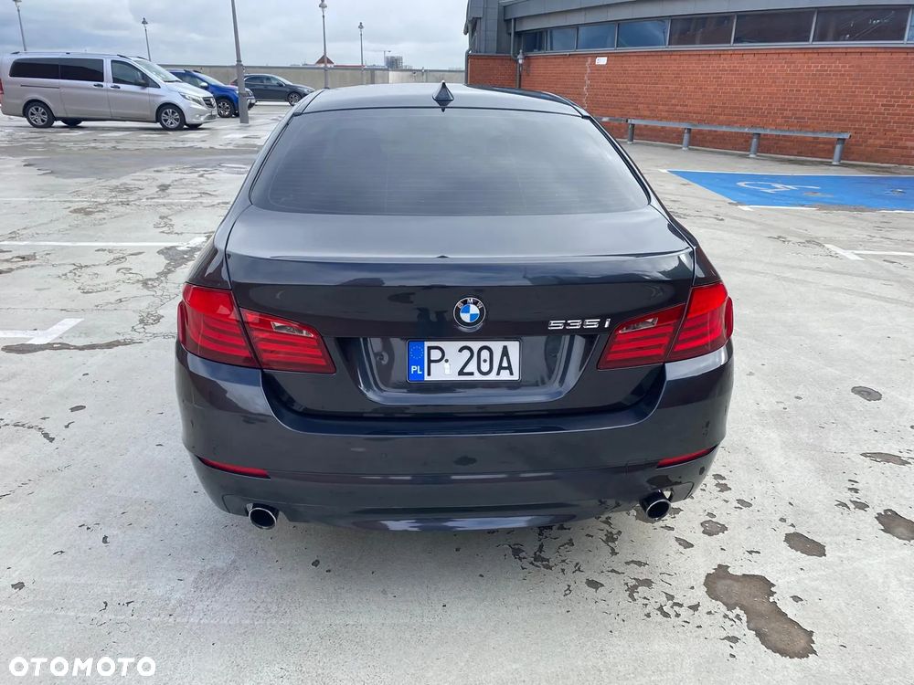 BMW Seria 5 535i Luxury Line - 6