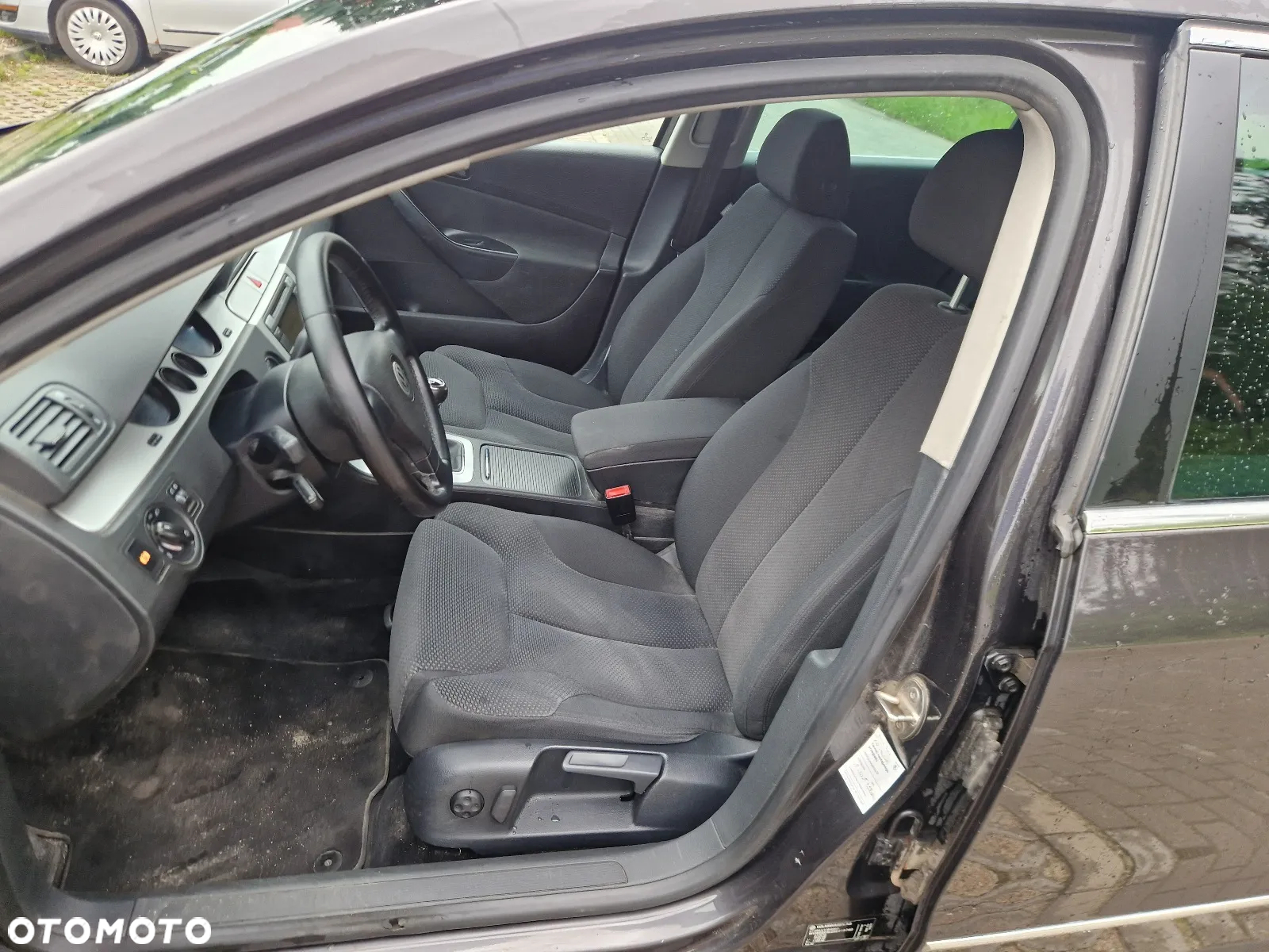 Volkswagen Passat 2.0 TDI Comfortline - 15