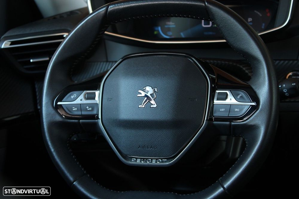 Peugeot e-2008 Allure - 26