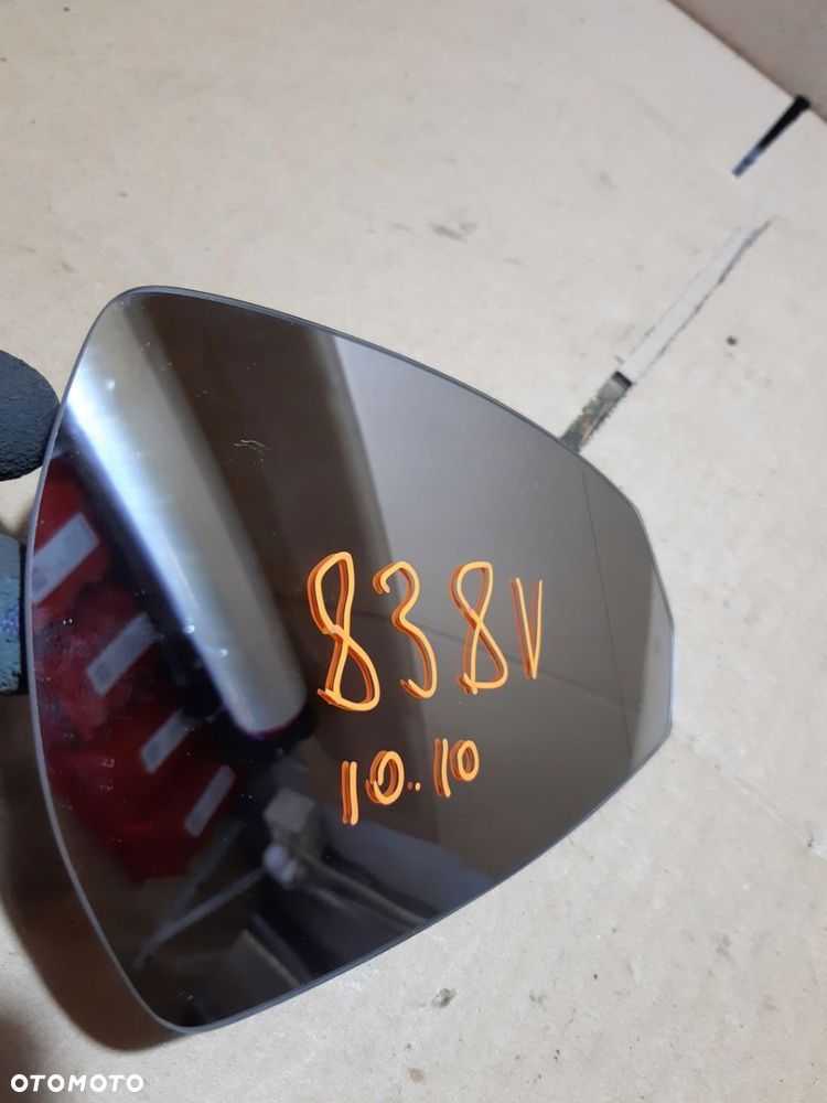 AUDI A3 8V WKŁAD LUSTERKA PRAWEGO PRAWY 8V0857536E - 2