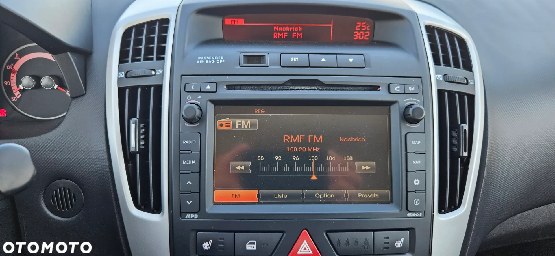 Kia Ceed 1.6 CRDi 90 ISG Spirit - 32