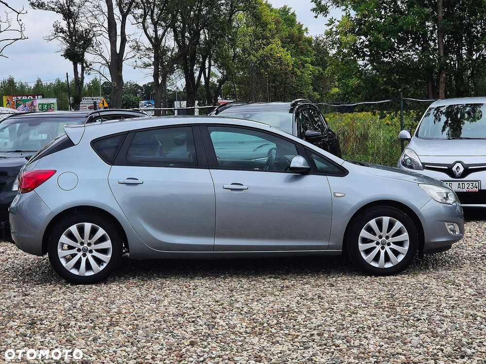 Opel Astra 1.4 Turbo Design Edition - 5