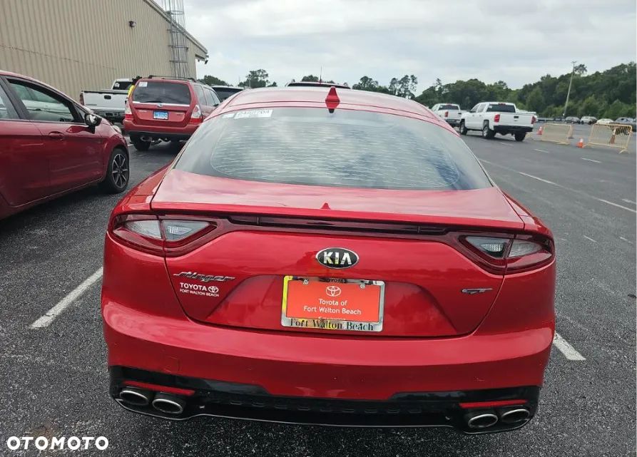 Kia Stinger - 6