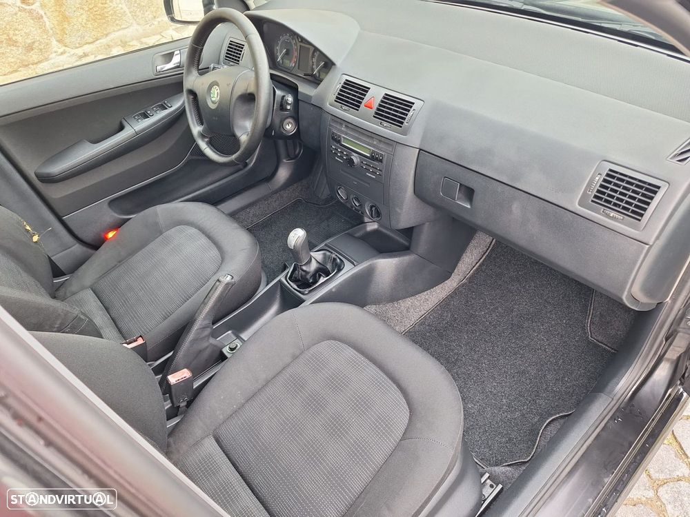 Skoda Fabia Break 1.4 TDi Elegance - 17