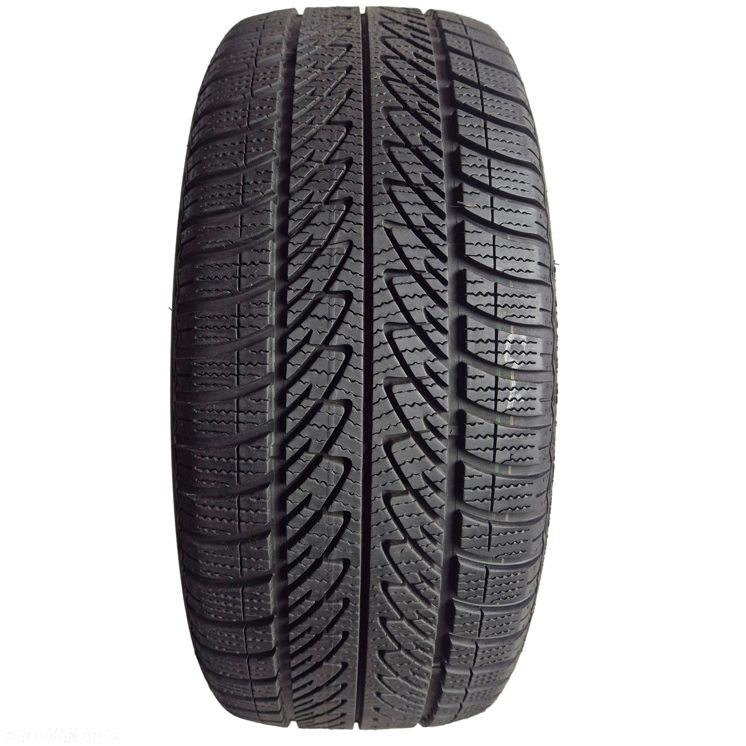Goodyear ultragrip 8 performance 225/45 R17 94V 7.5 8mm 2020 - 2