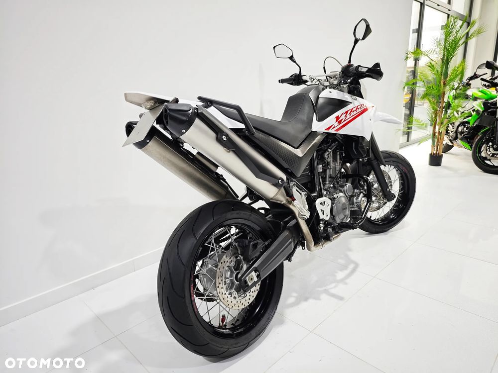 Yamaha XTX - 6