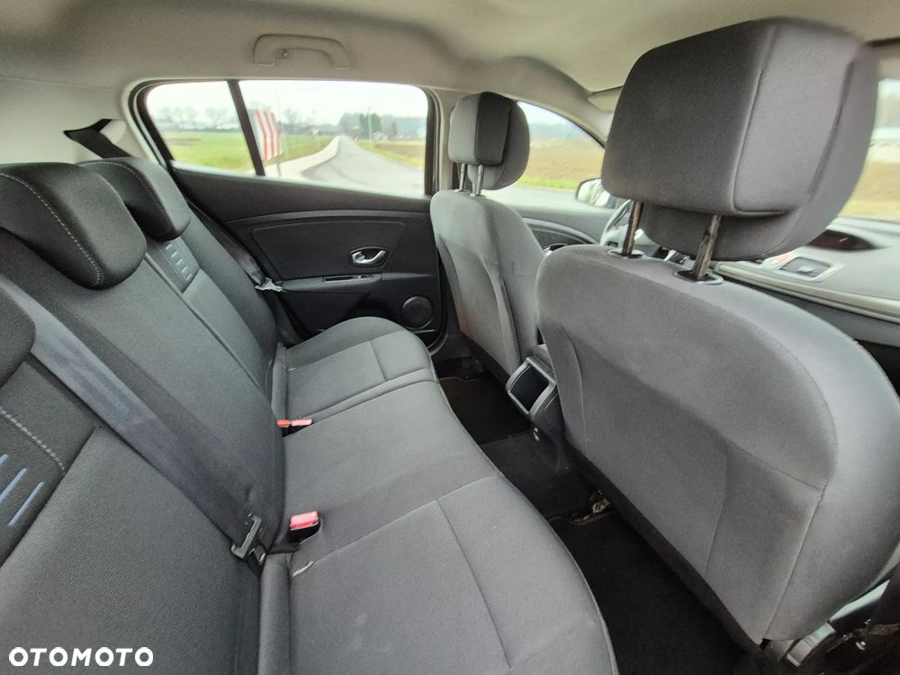 Renault Megane 1.6 16V 100 Authentique - 22