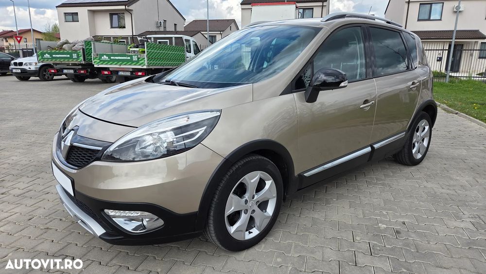 Renault Scenic - 17