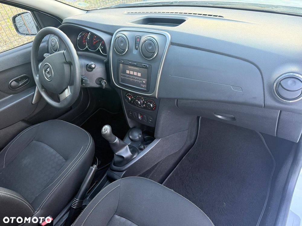 Dacia Logan TCe 90 Prestige - 11