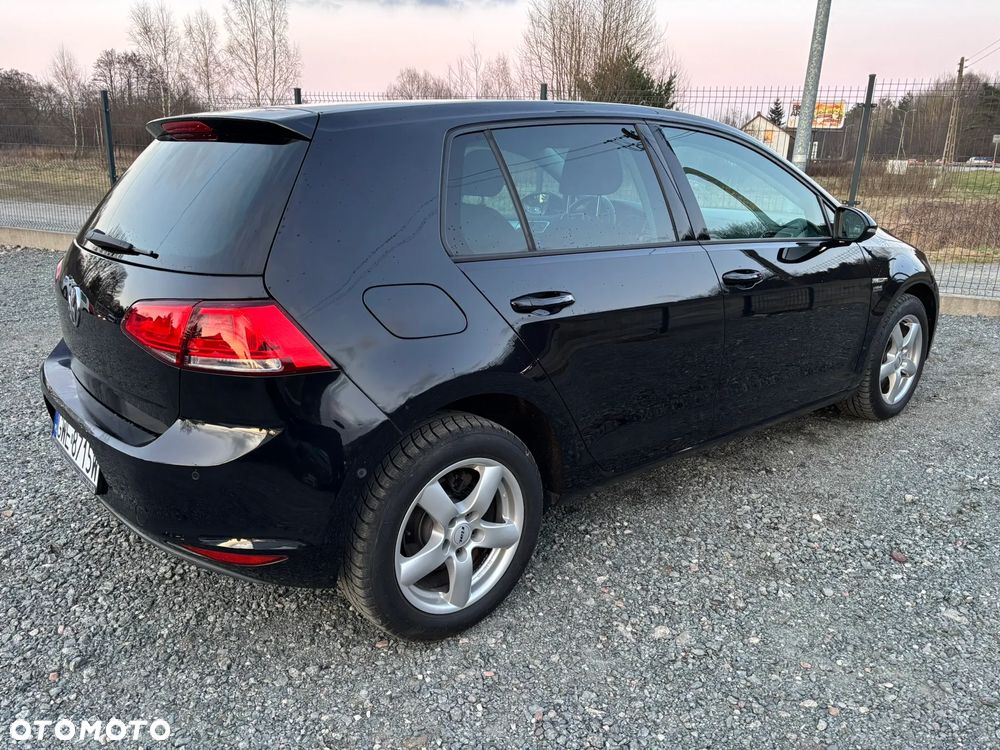 Volkswagen Golf 1.2 TSI BlueMotion Technology Cup - 3