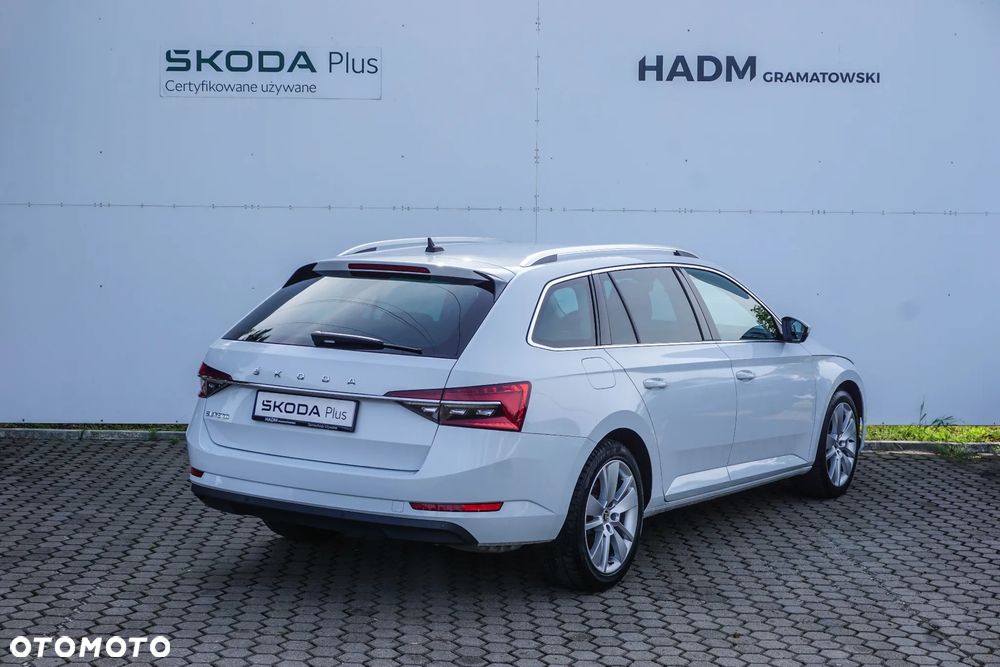 Skoda Superb 2.0 TSI Style DSG - 8