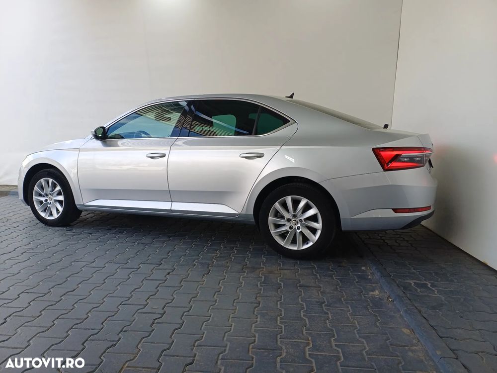 Skoda Superb 1.5 TSI DSG Ambition - 3