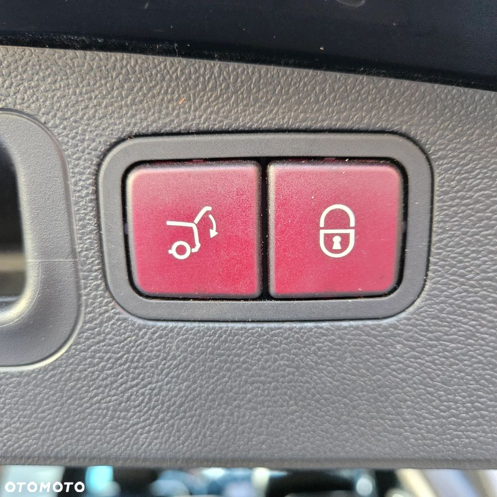 Mercedes-Benz ML - 19