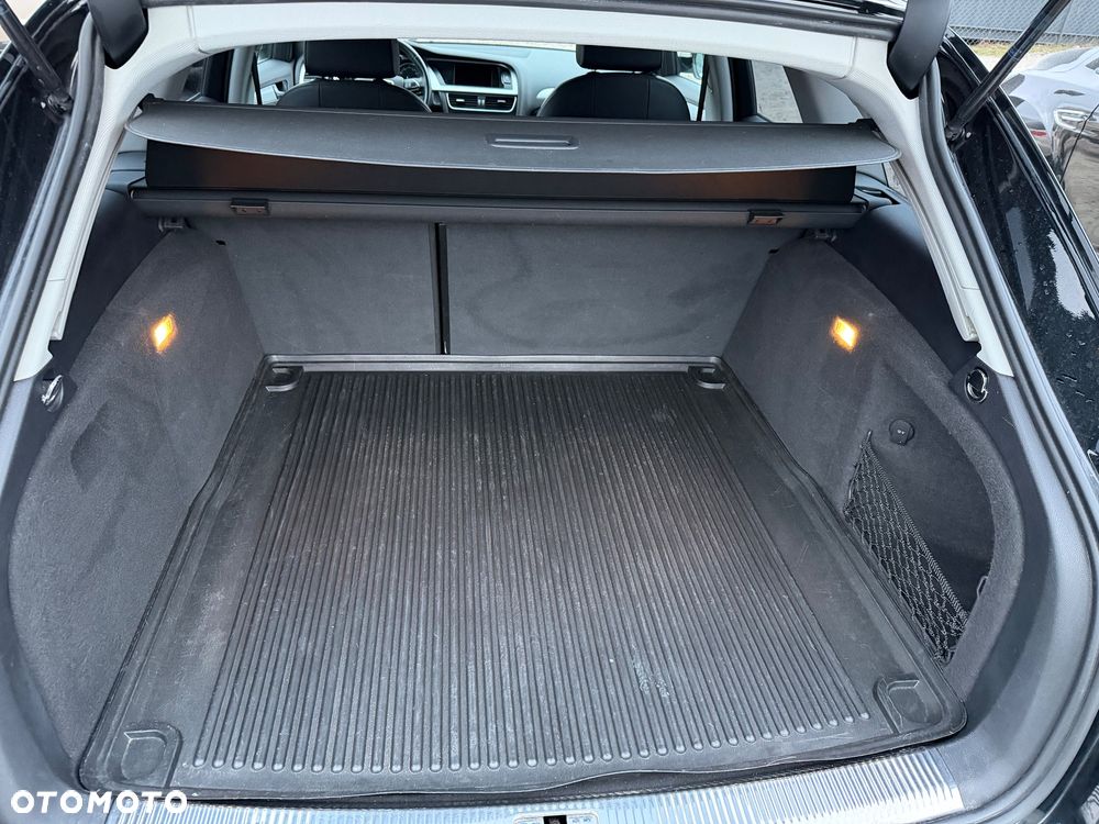 Audi A4 Avant - 23