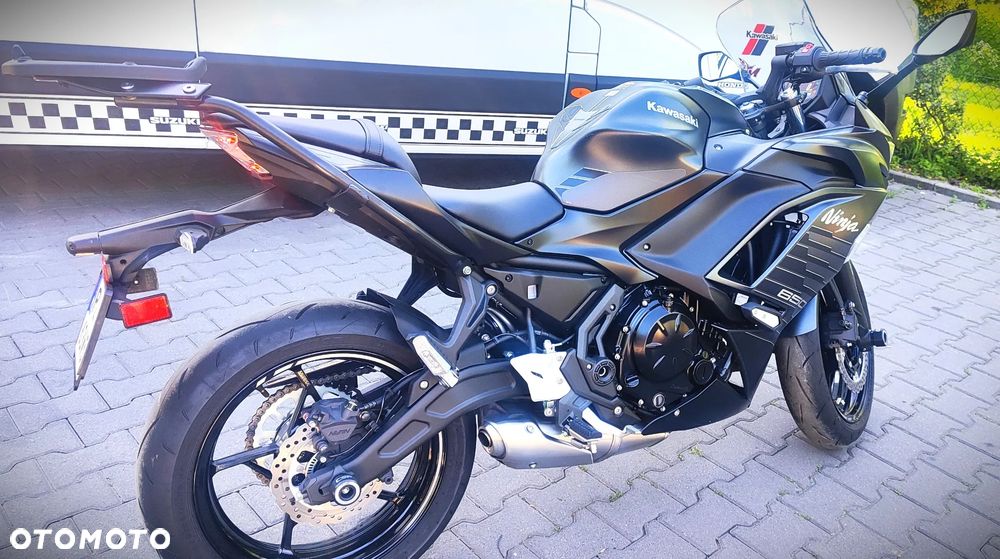 Kawasaki Ninja - 24