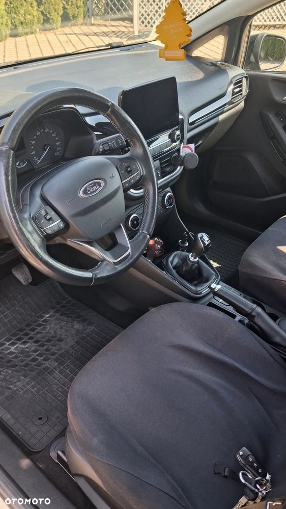 Ford Fiesta 1.0 EcoBoost SYNC Edition - 16