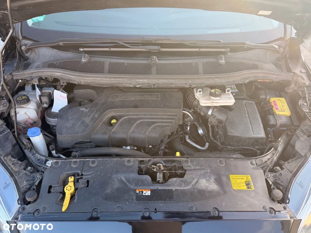 Ford S-Max - 39