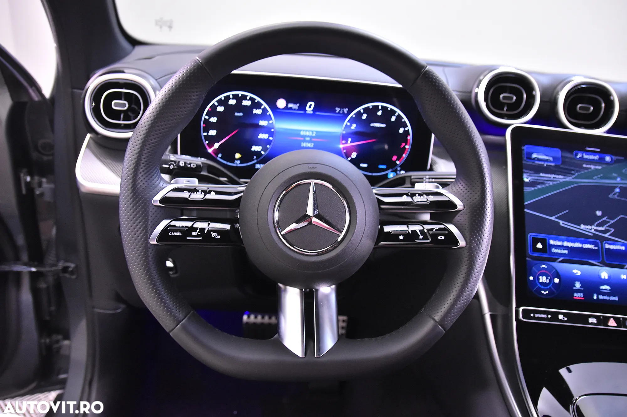 Mercedes-Benz GLC - 16