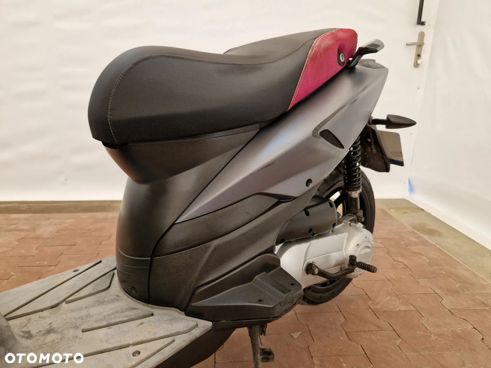 Aprilia SR - 30