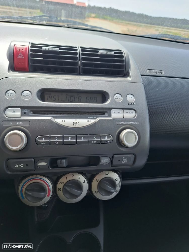 Honda Jazz 1.2 Live - 6