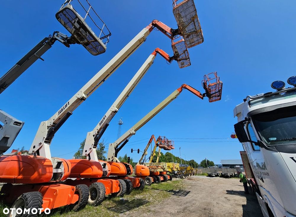 JLG 860 - 1