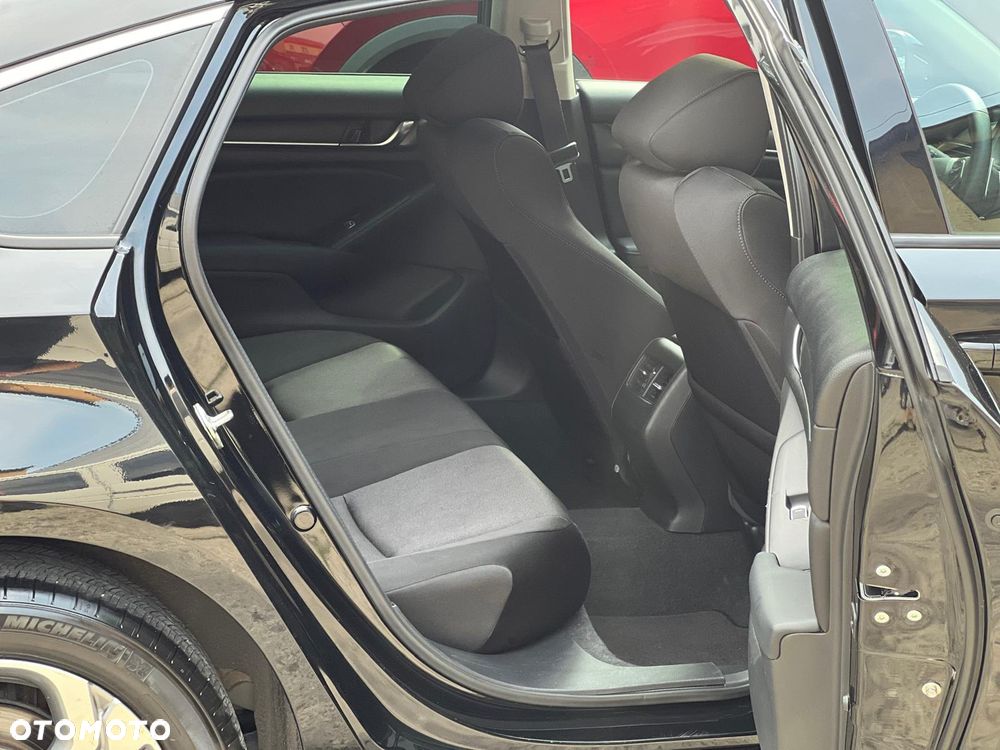Honda Accord - 6