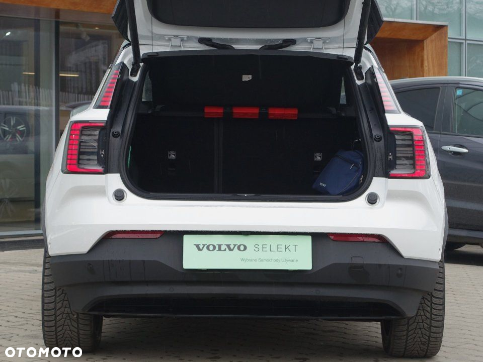Volvo EX30 - 8