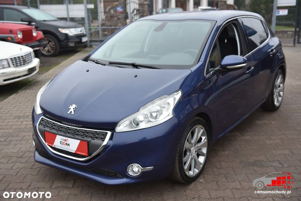 Peugeot 208 - 6