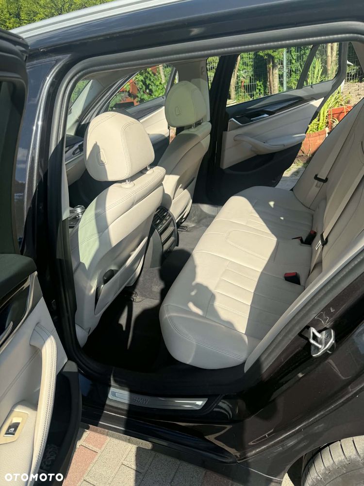BMW Seria 5 520d - 6