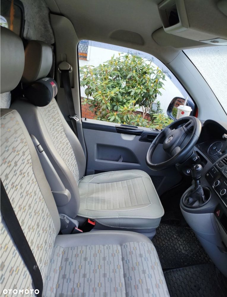 Volkswagen Transporter - 9