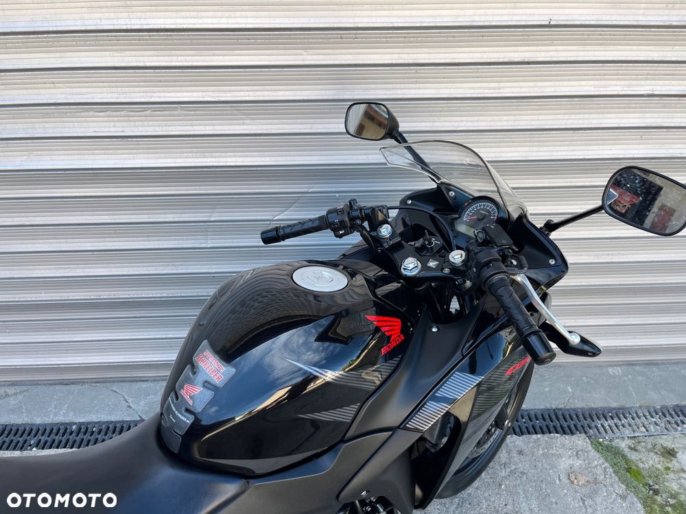 Honda CBR - 12