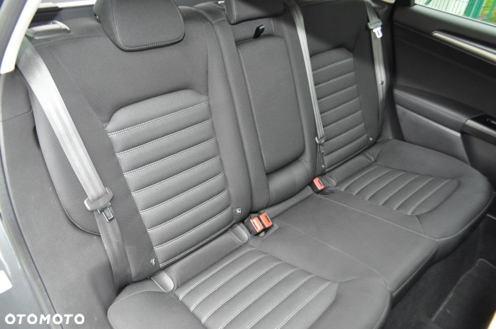 Ford Mondeo 2.0 TDCi Edition PowerShift - 24