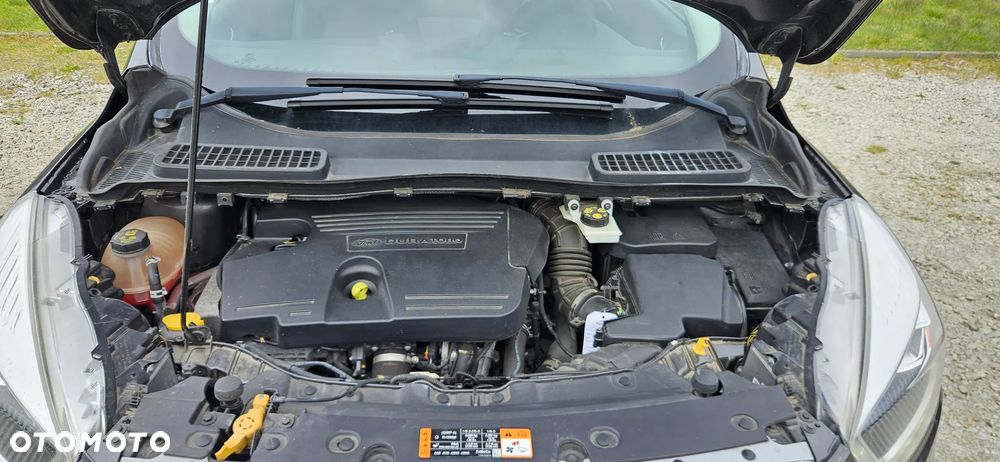 Ford Kuga 2.0 TDCi 2x4 Titanium - 36