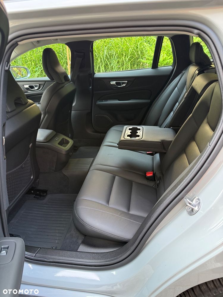 Volvo V60 - 8