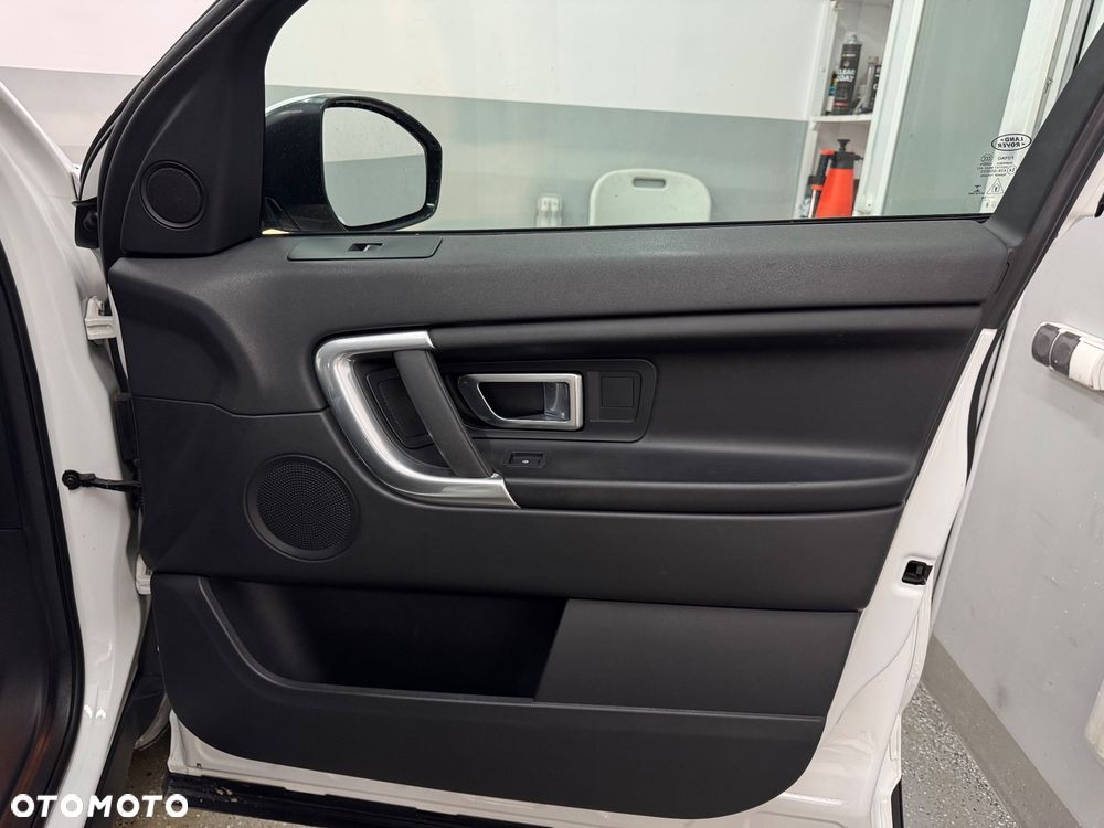 Land Rover Discovery Sport TD4 SE - 29