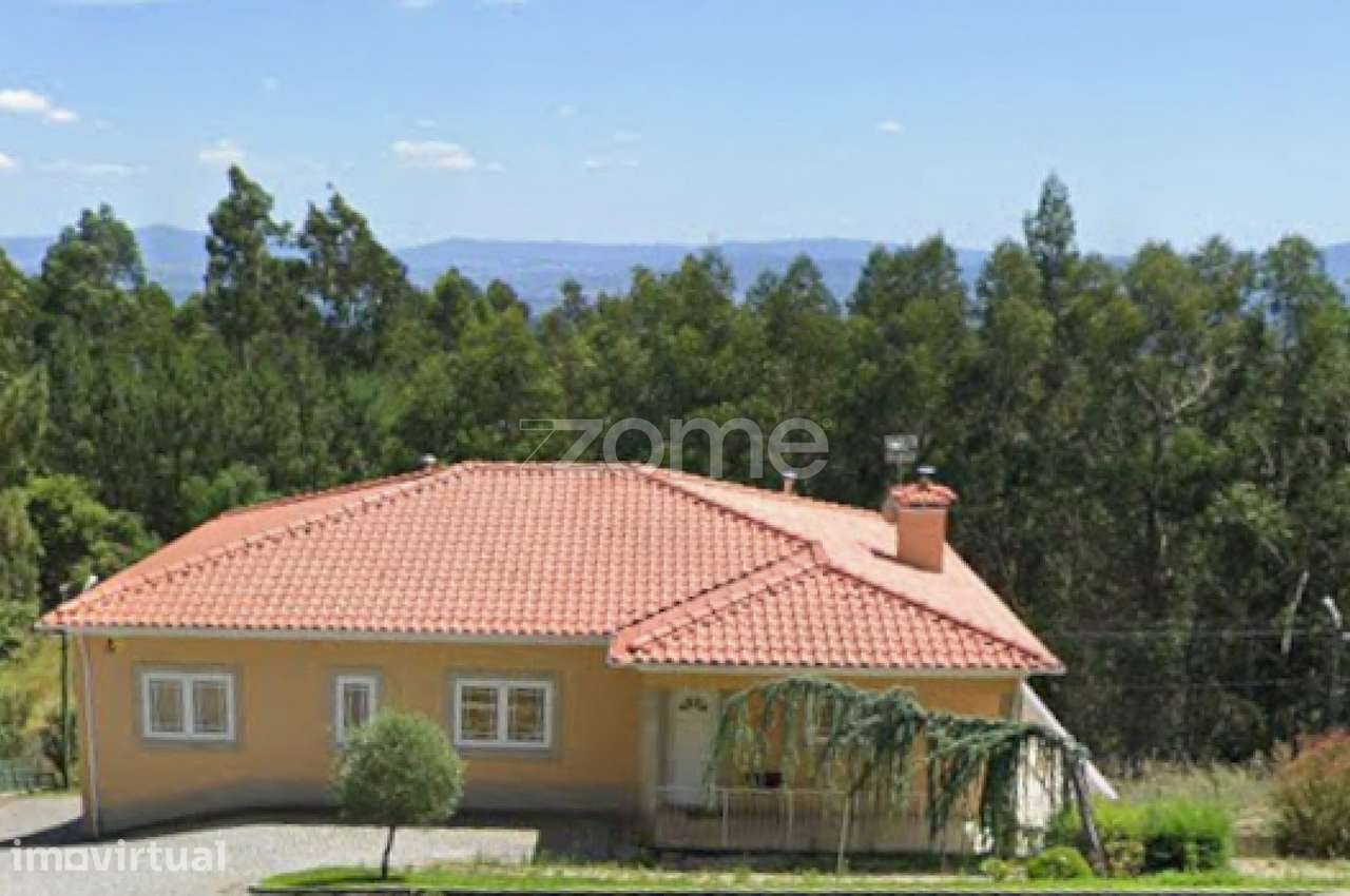 Moradia T3 com Piscina em Portela das Cabras, Vila Verde - Grande imagem: 3/28