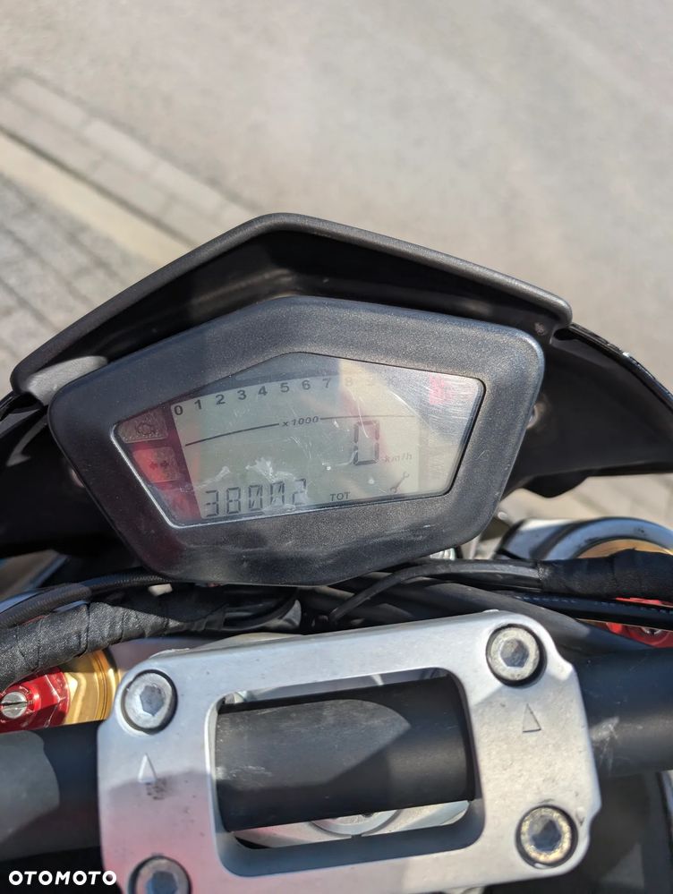 Ducati Hypermotard - 2