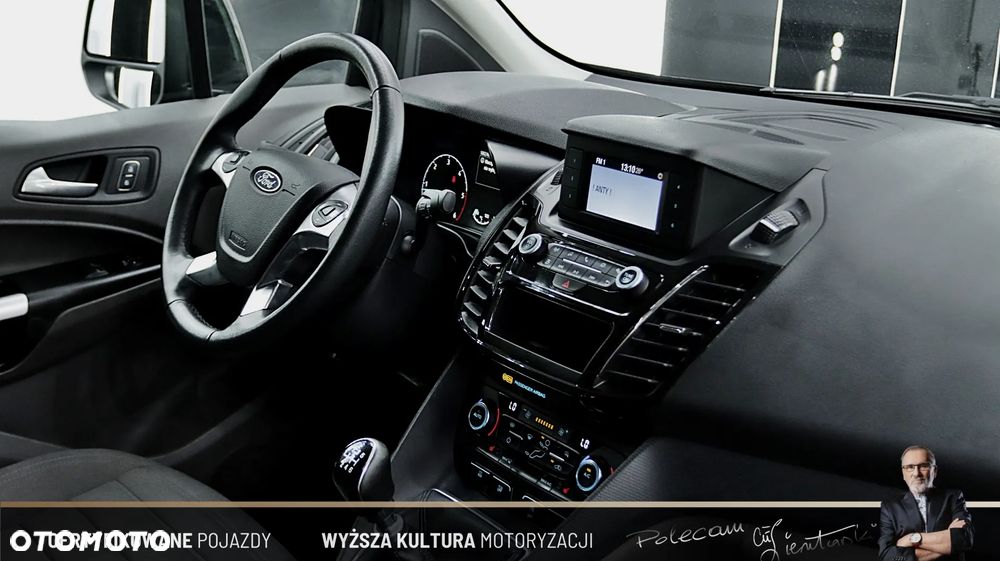 Ford Transit Connect - 15